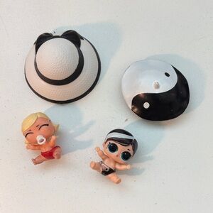 L.O.L. Surprise! Black and White Doll Set